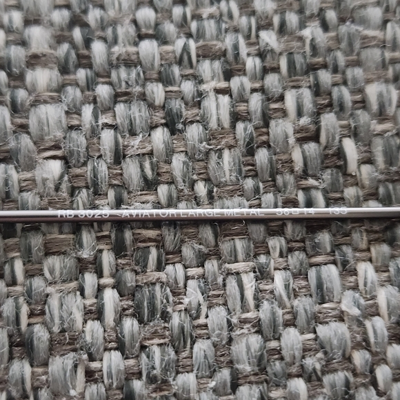 Ray -Ban Aviator Metal Sunglasses - Picture 3 of 4